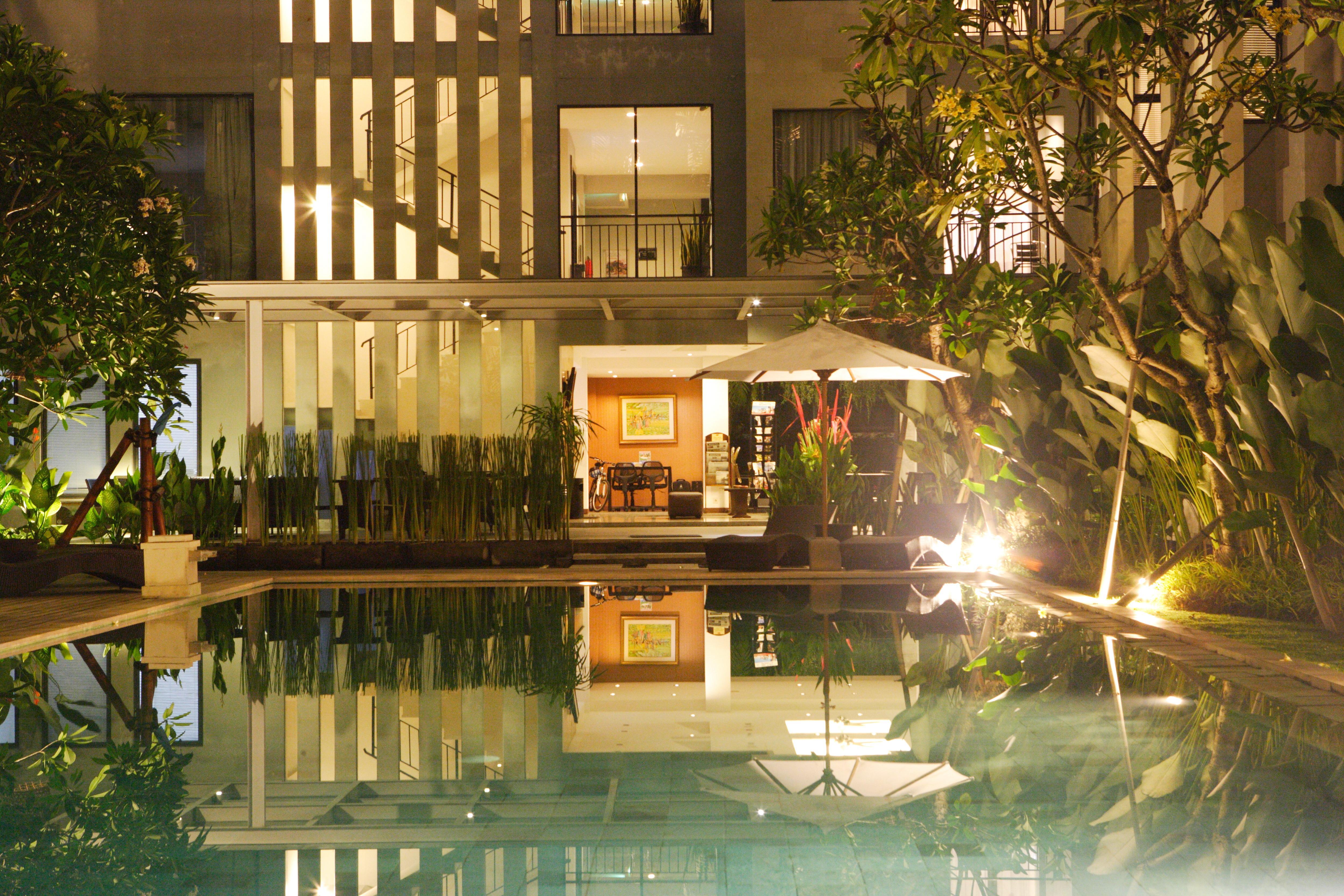 Umalas Hotel & Residence Seminyak Exteriör bild
