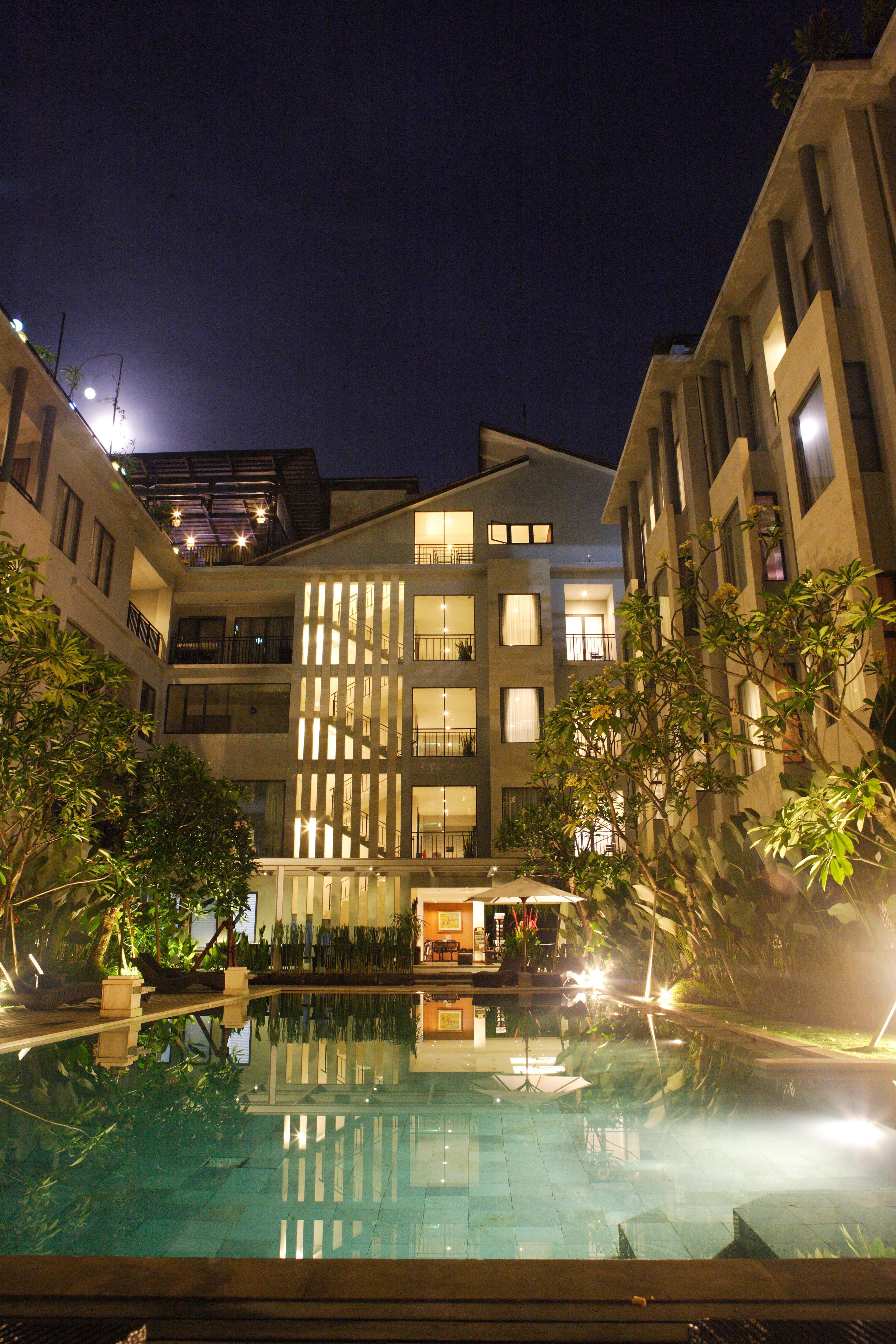 Umalas Hotel & Residence Seminyak Exteriör bild